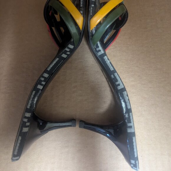 Fendi - Emilio Pucci  heels - Picture 3 of 9